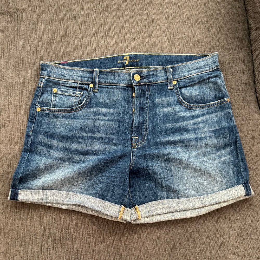 7 for all mankind mid roll shorts